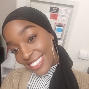 Meet your Posher, Khadijah-maryam